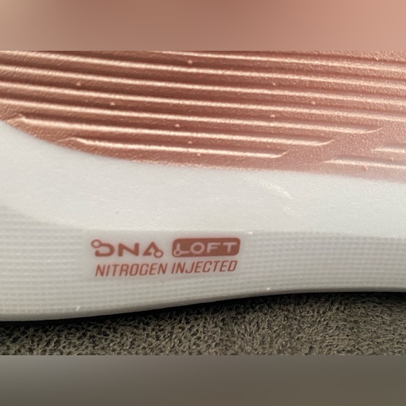 Brooks Ghost Max 3 women’s shoe 6.5 W - Picture 10 of 12